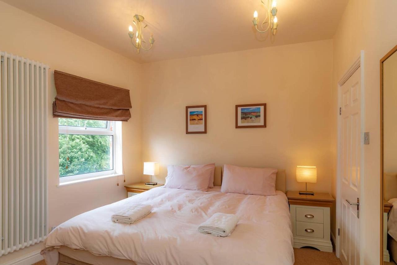 Park Crescent Apartment York Bagian luar foto